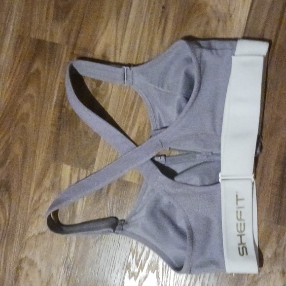 Shefit high impact sports bra - Picture 4 of 4